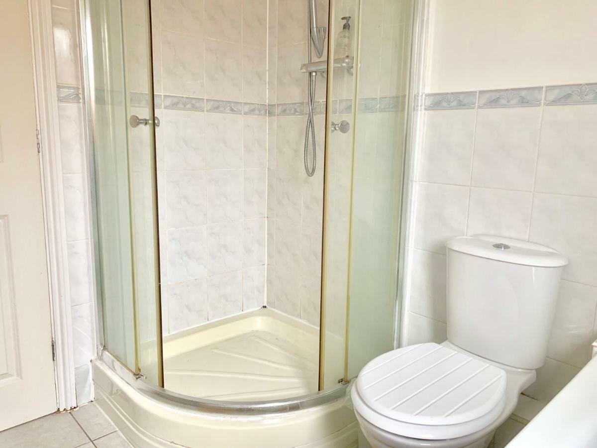 Lahnstein Court Appartement Kettering Buitenkant foto